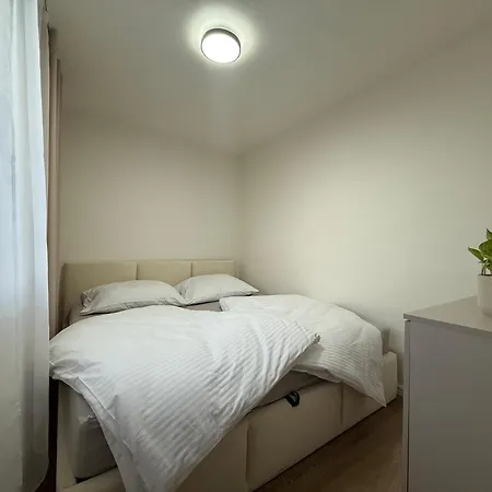 Cozy Near The Stadium דירה ברטיסלאבה